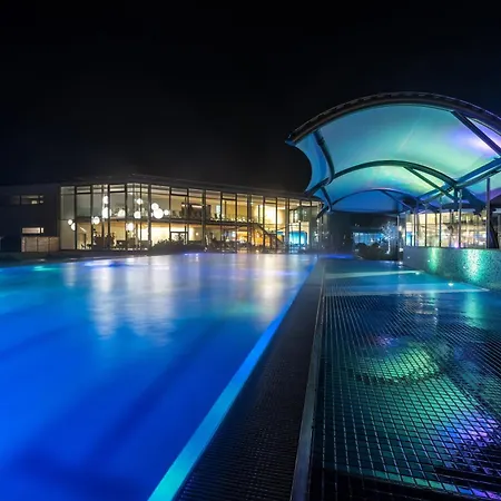 Thermenhotel Gesundheits-bad Buchau 4*