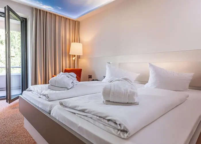 Отель Thermenhotel Gesundheits-bad Buchau 4*